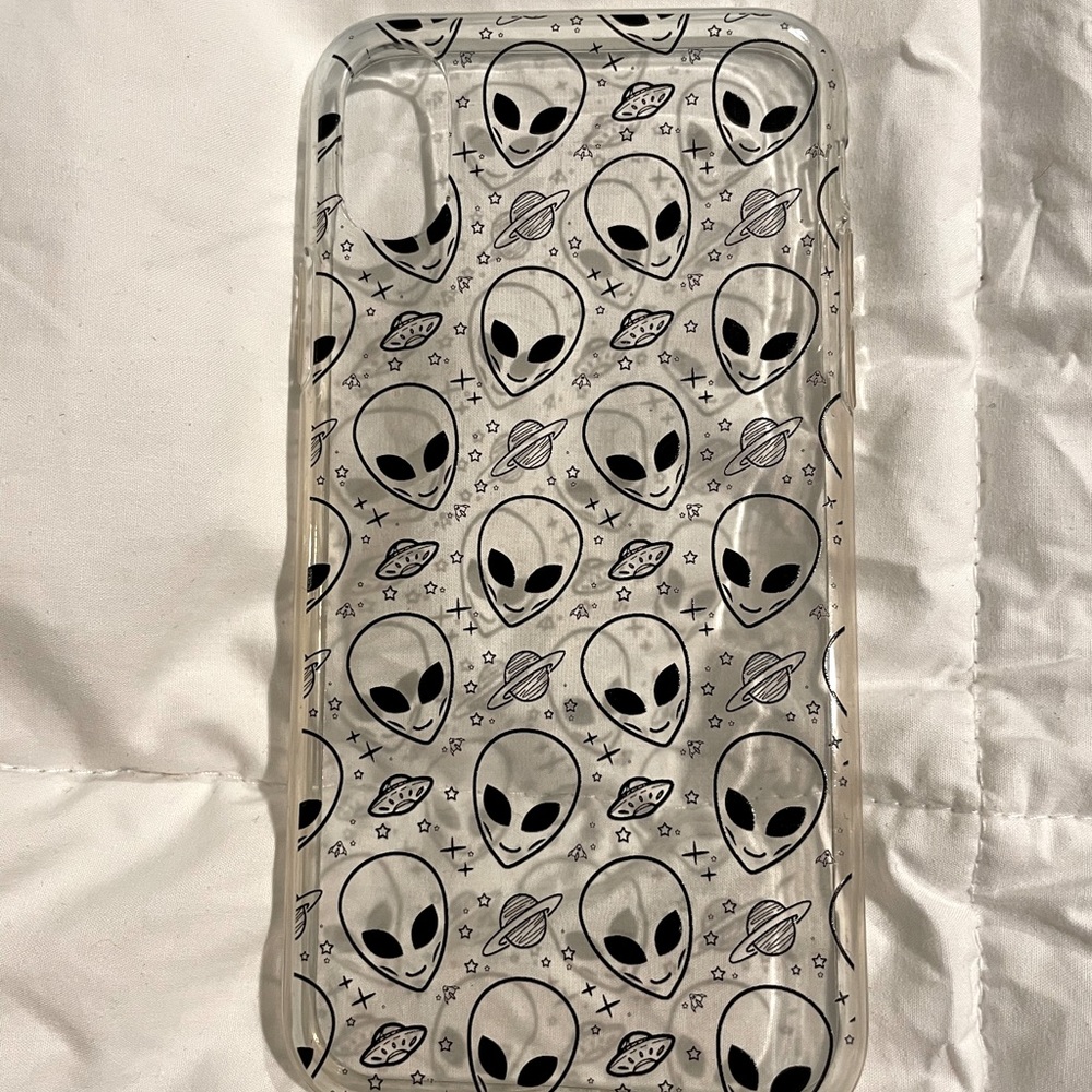 Alien iPhone XS, X Case